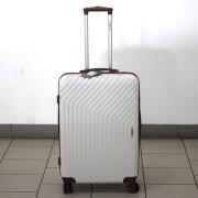 Чемодан АБС пластик Redmond 24"  (RB06C24-2)