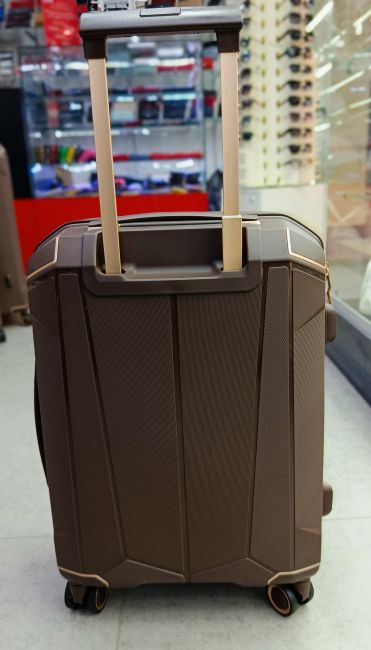  Чемодан Eberhart полипропилен Cosmo 20" 54C-018-424 коричневый