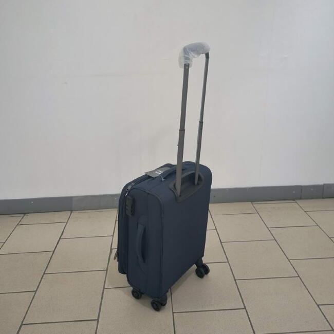 Чемодан Mironpan 20" (50129) синий Чемодан Mironpan 20" (50129) синий
