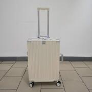 Чемодан Mironpan композит алюминиевый каркас 24"  (32408-5)